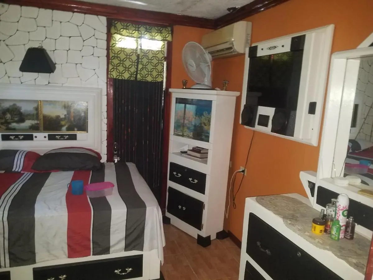 Appartement Riverside Classic Rooms Port Maria Jamaïque